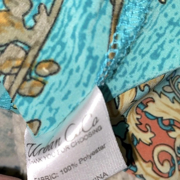 Urban Coco turquoise paisley top with tassels size medium - Picture 9 of 10